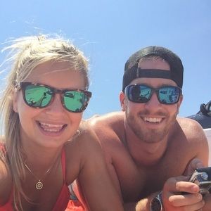 Meet your Posher, Casey